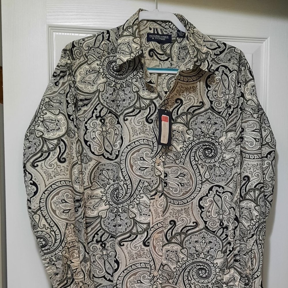 Roundtree & Yorke Button Down Shirt